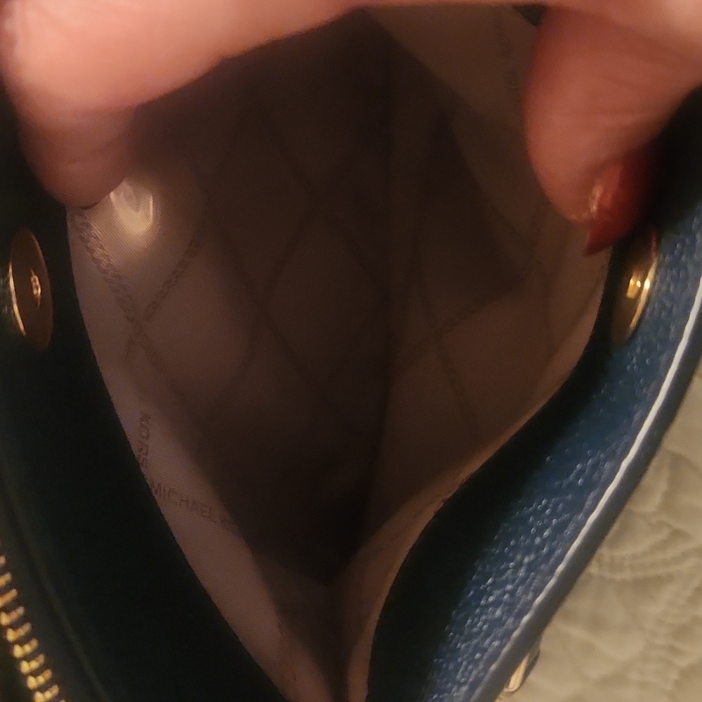 Handbag - Picture 4 of 6